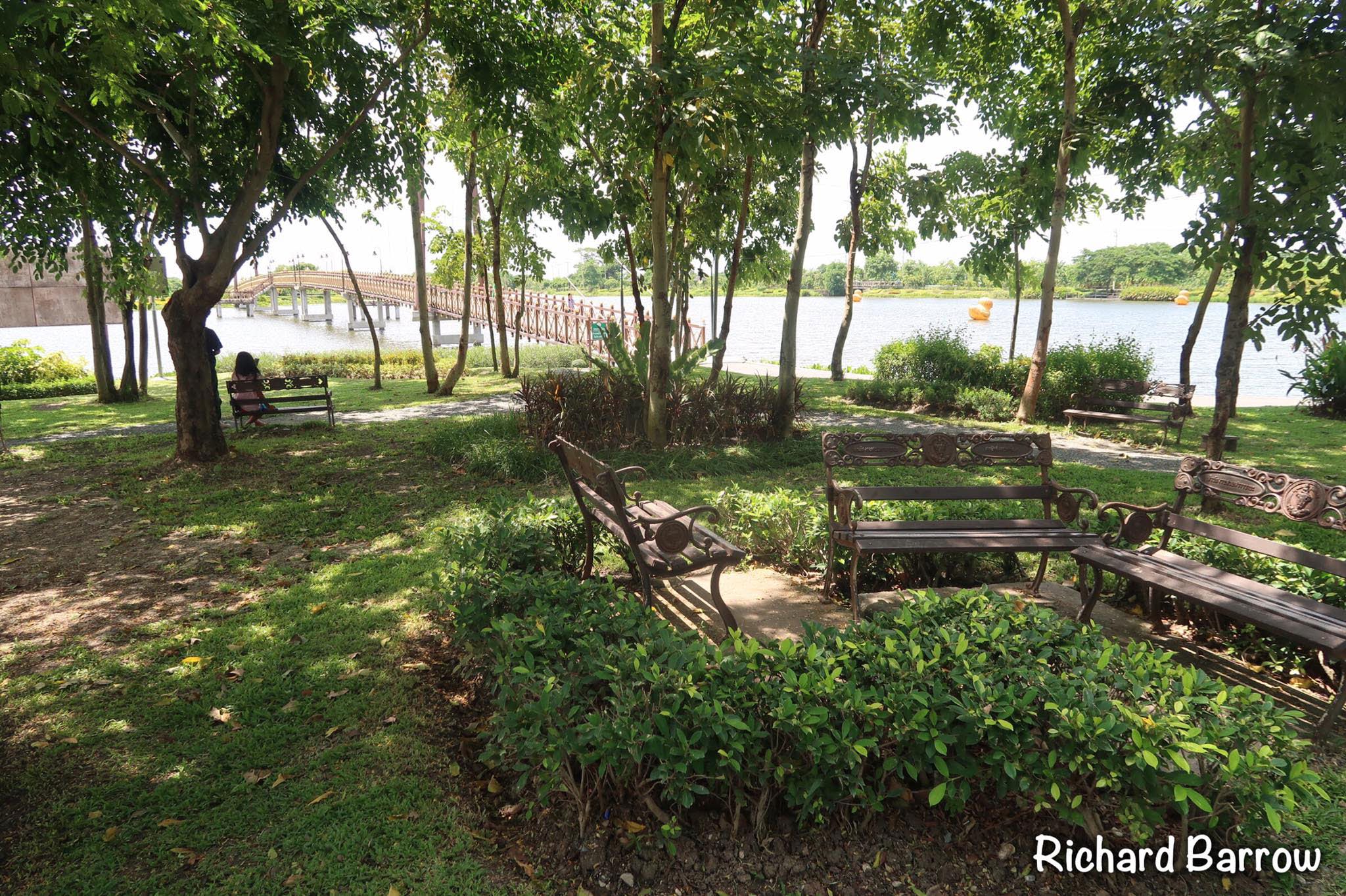 Wareepirom Park