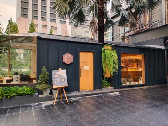 cafe 1 sukhumvit soi 24