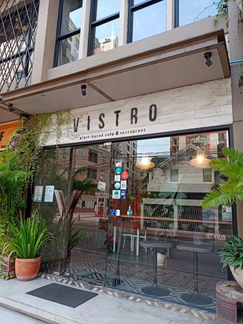 Cafe 2 Sukhumvit soi 24