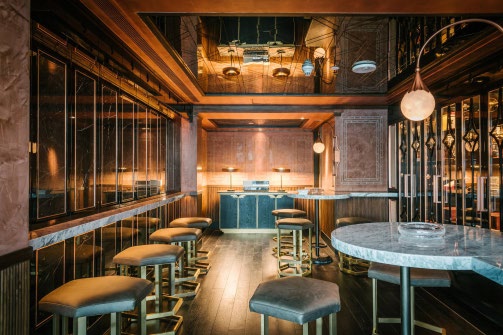 Lennon_s Bar Bkk