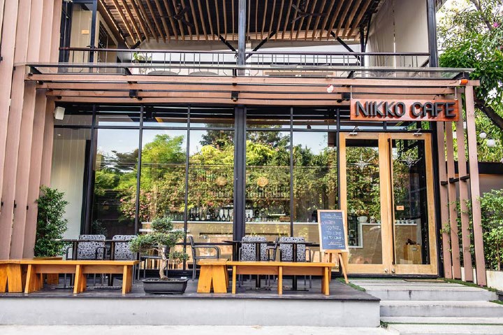Nikko Cafe (Ekkamai 12)