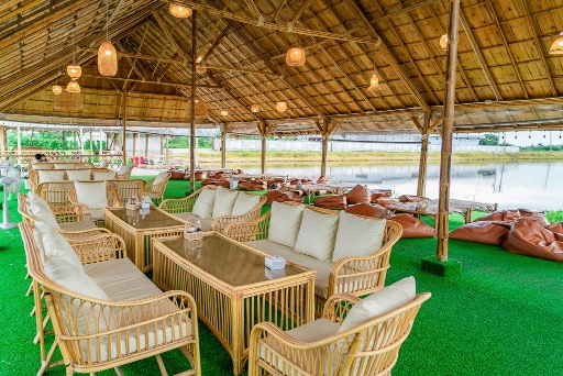 Rice Field View Cafe Nakhon Pathom
