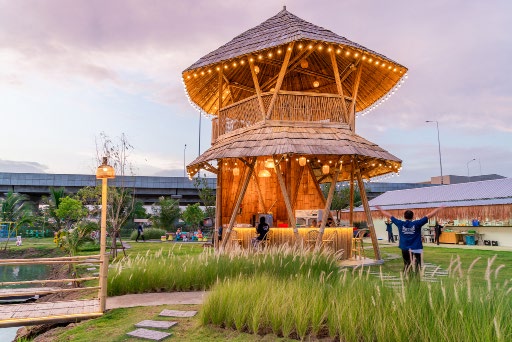 Rice Field View Cafe Nakhon Pathom