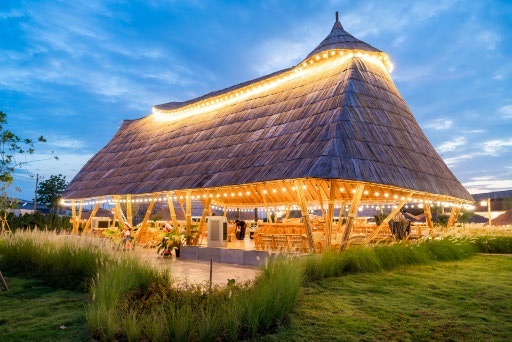 Rice Field View Cafe Nakhon Pathom
