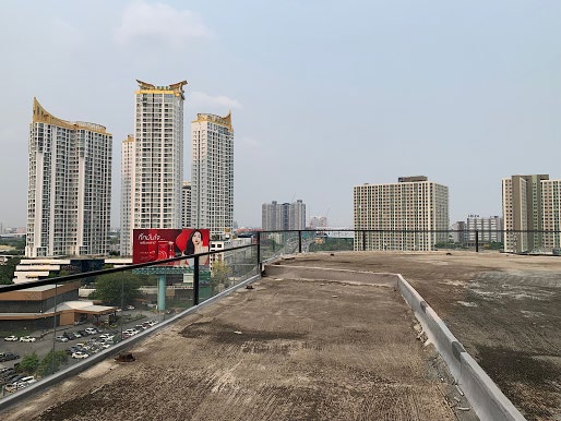 Show DC Rooftop & (Sofa for setup)