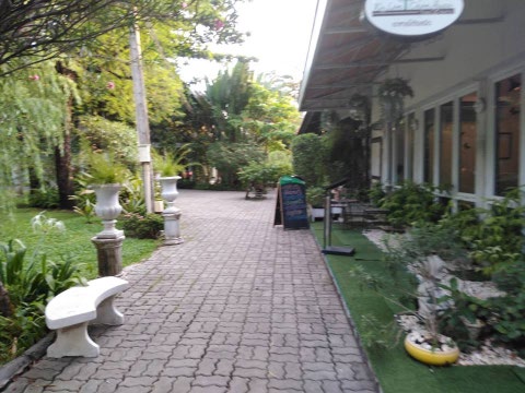 The Pud English Garden