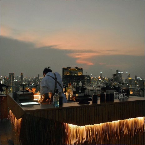 Tichuka Rooftop Bar