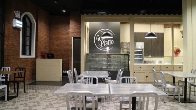 Venice di iris bkk cafe area