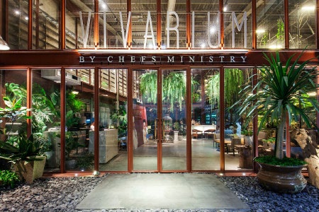 Vivarium Cafe & Restaurant