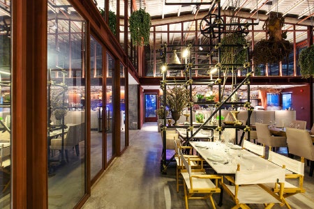 Vivarium Cafe & Restaurant
