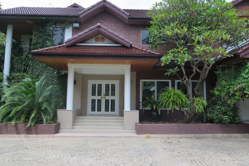 Tang House