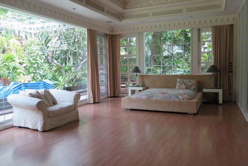 Tang House