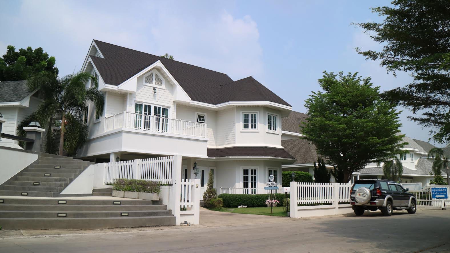 Donmuang house