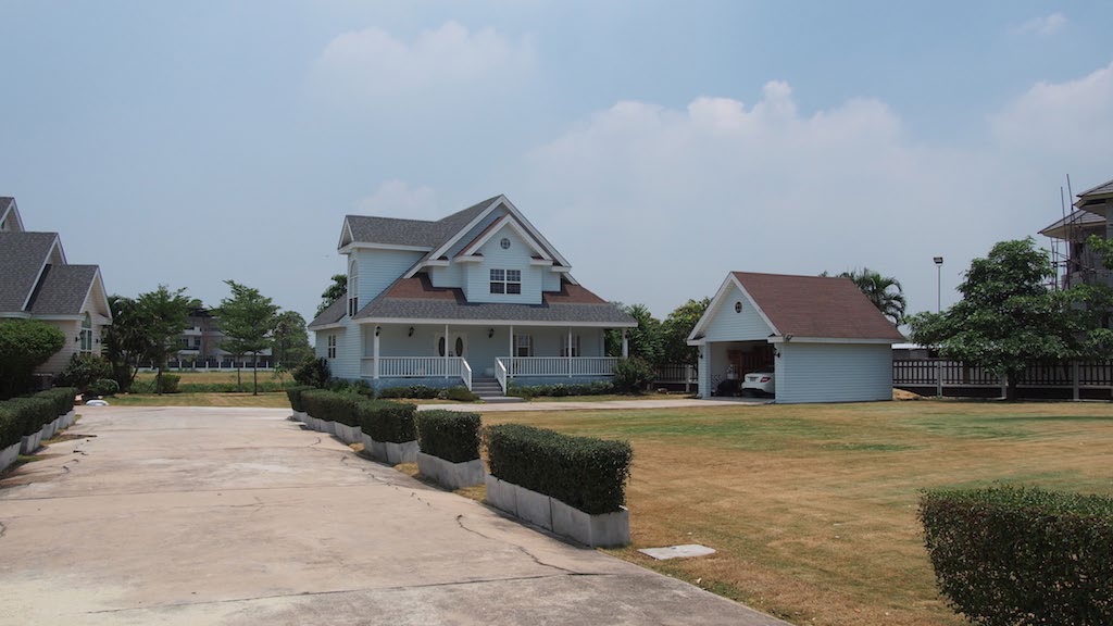 House 1 soi 55 lakewood