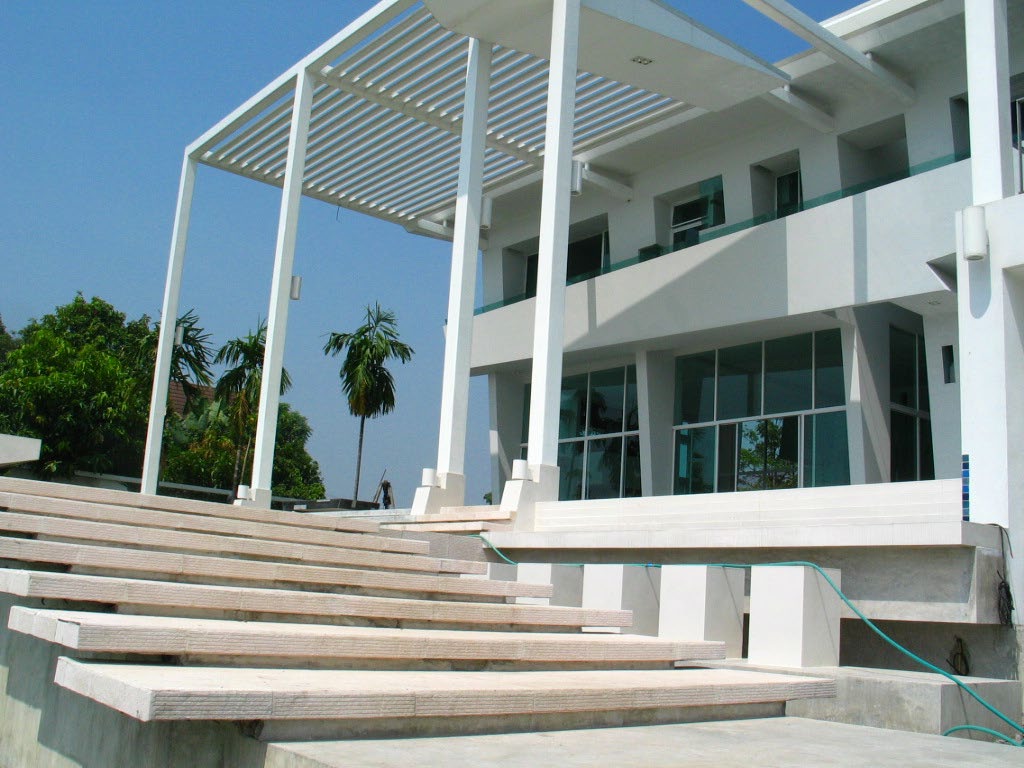 House lake