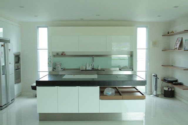 Noodle - Location Kitchen & M House L