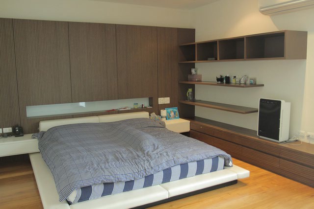 Noodle - Location Kitchen & M House L