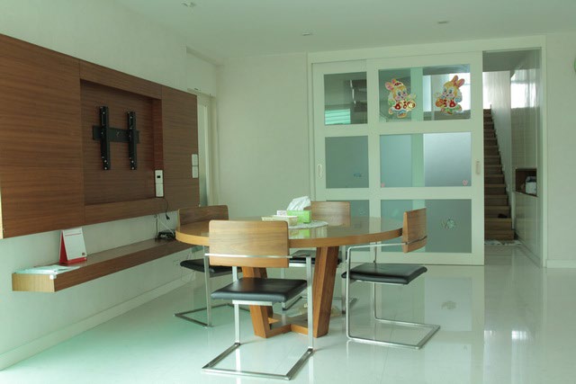 Noodle - Location Kitchen & M House L