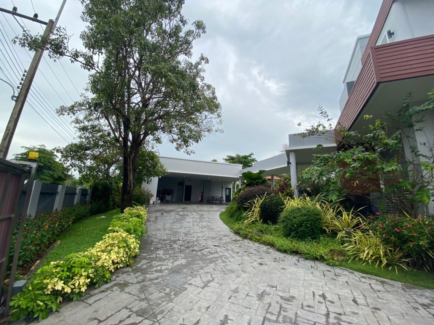Parichat House