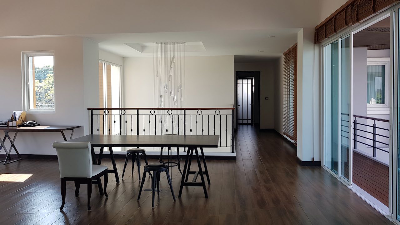 Parichat House