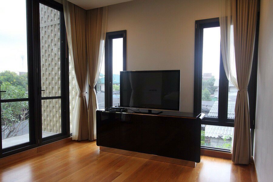 Raminthra soi 30 house 2