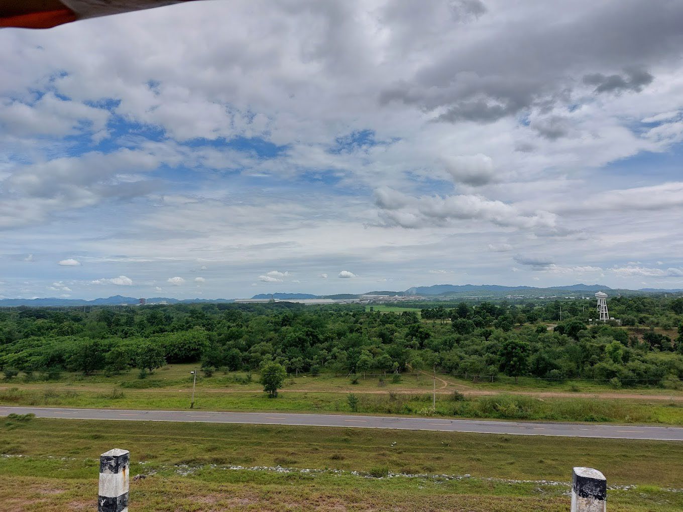 Pasak Chonlasit Dam ROAD