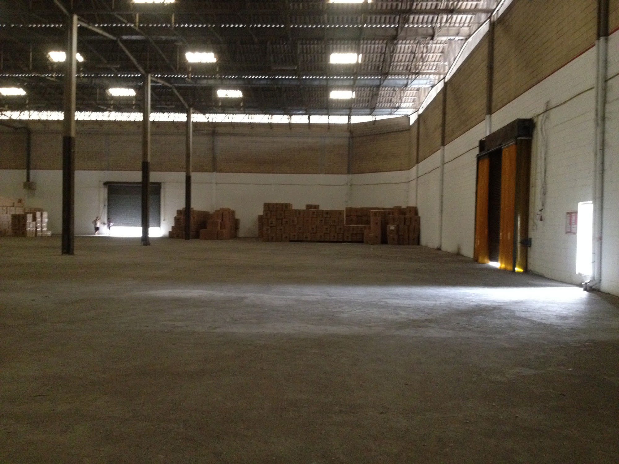 Tonburi Warehouse