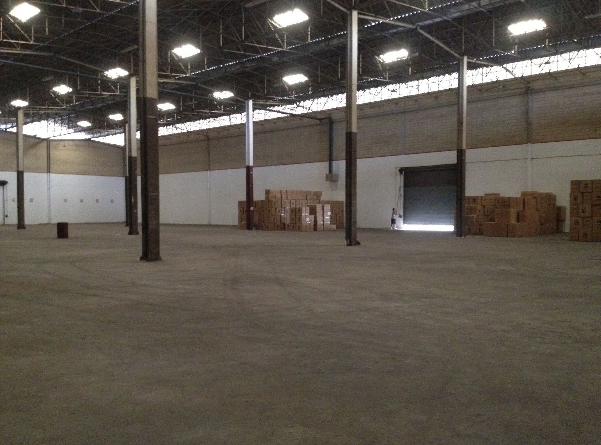 Tonburi Warehouse