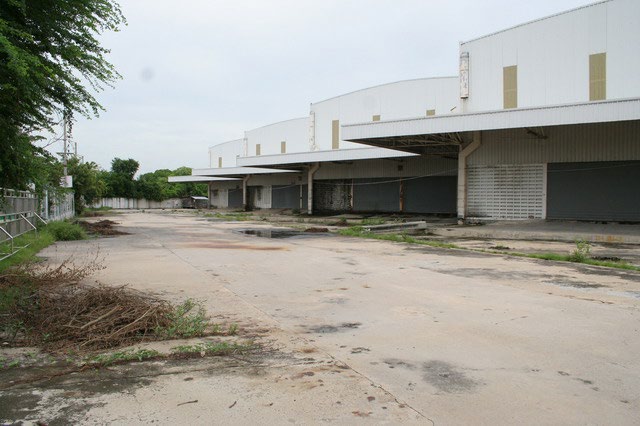 Vigrom warehouse (Empty Warehouse)