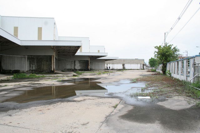 Vigrom warehouse (Empty Warehouse)