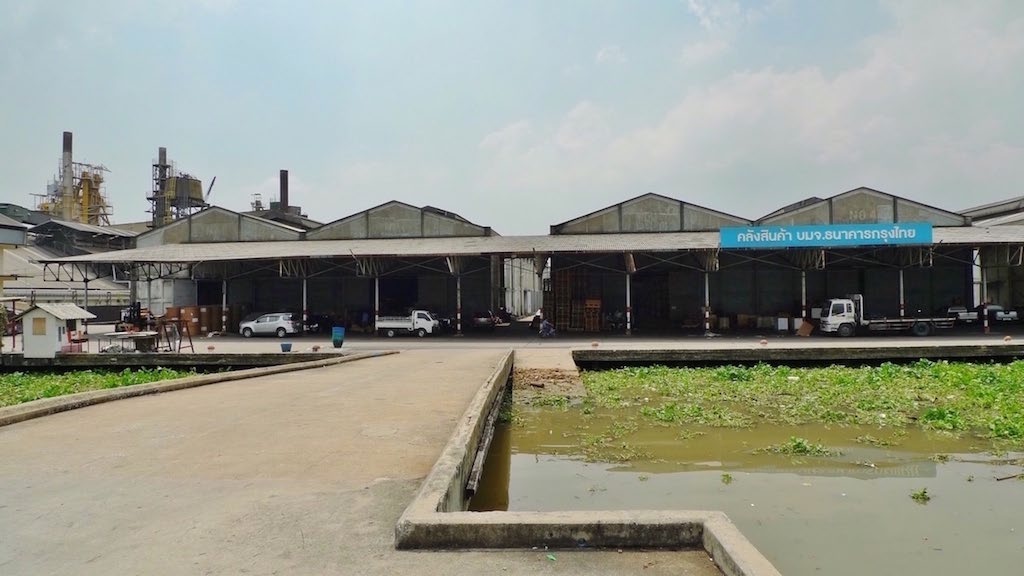 Warehouse Outdoor Khem