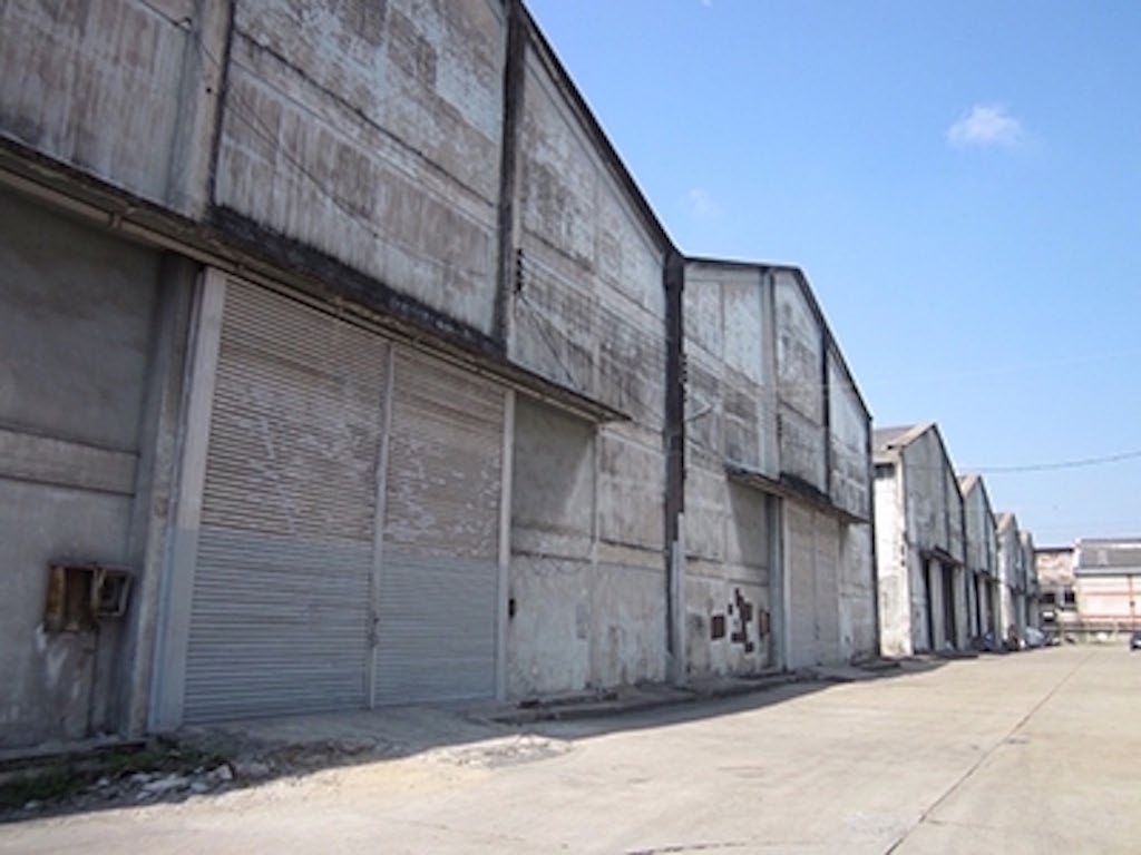Warehouse Outdoor Khem