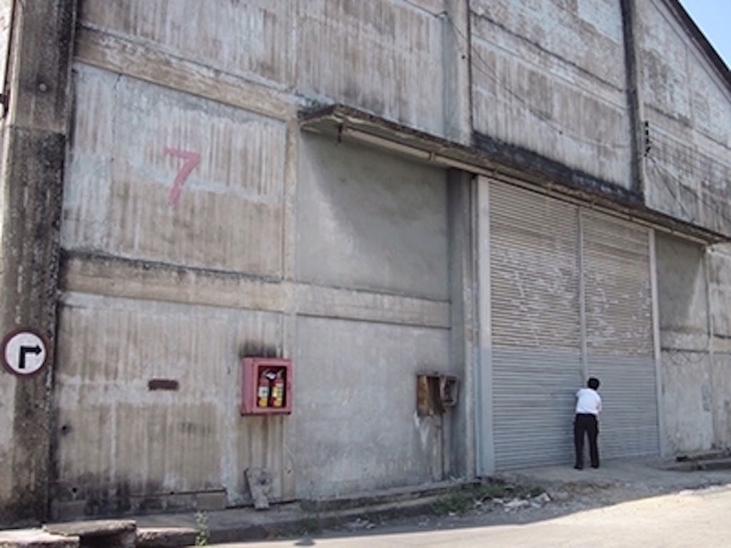 Warehouse Outdoor Khem