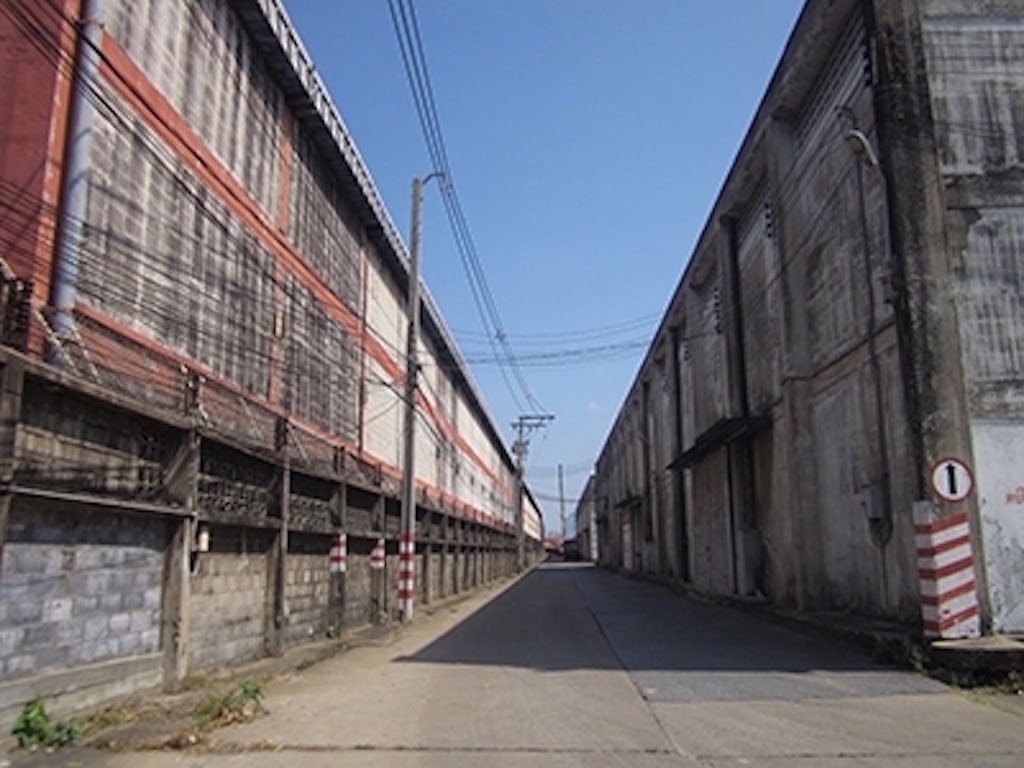 Warehouse Outdoor Khem