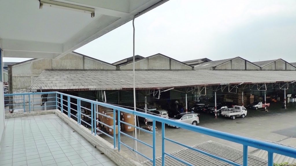Warehouse Outdoor Khem