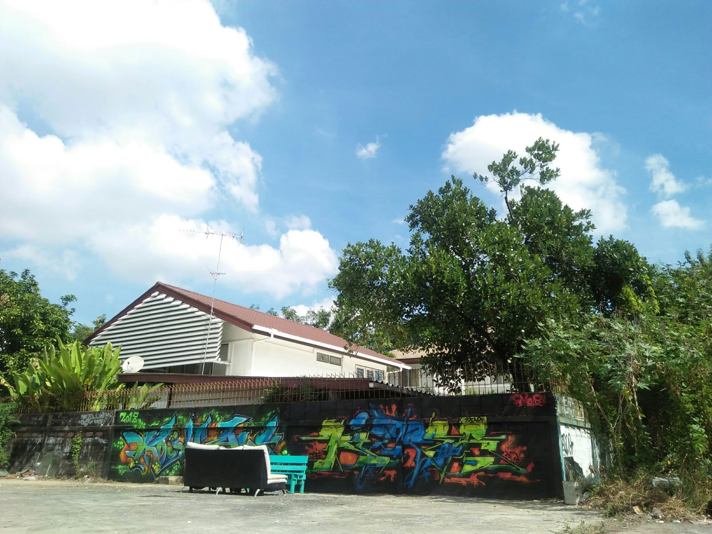Graffiti Pridi Phanomyong Soi