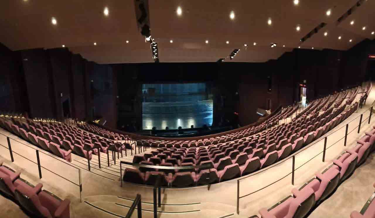 Muangthai Rachadalai Theater BKK