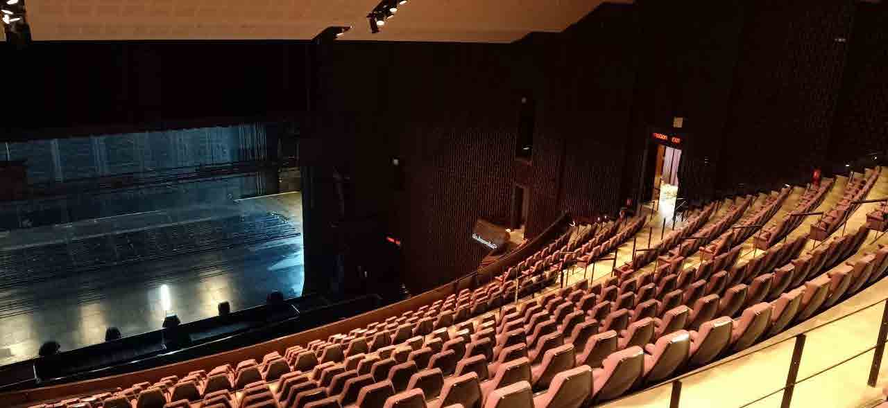 Muangthai Rachadalai Theater BKK