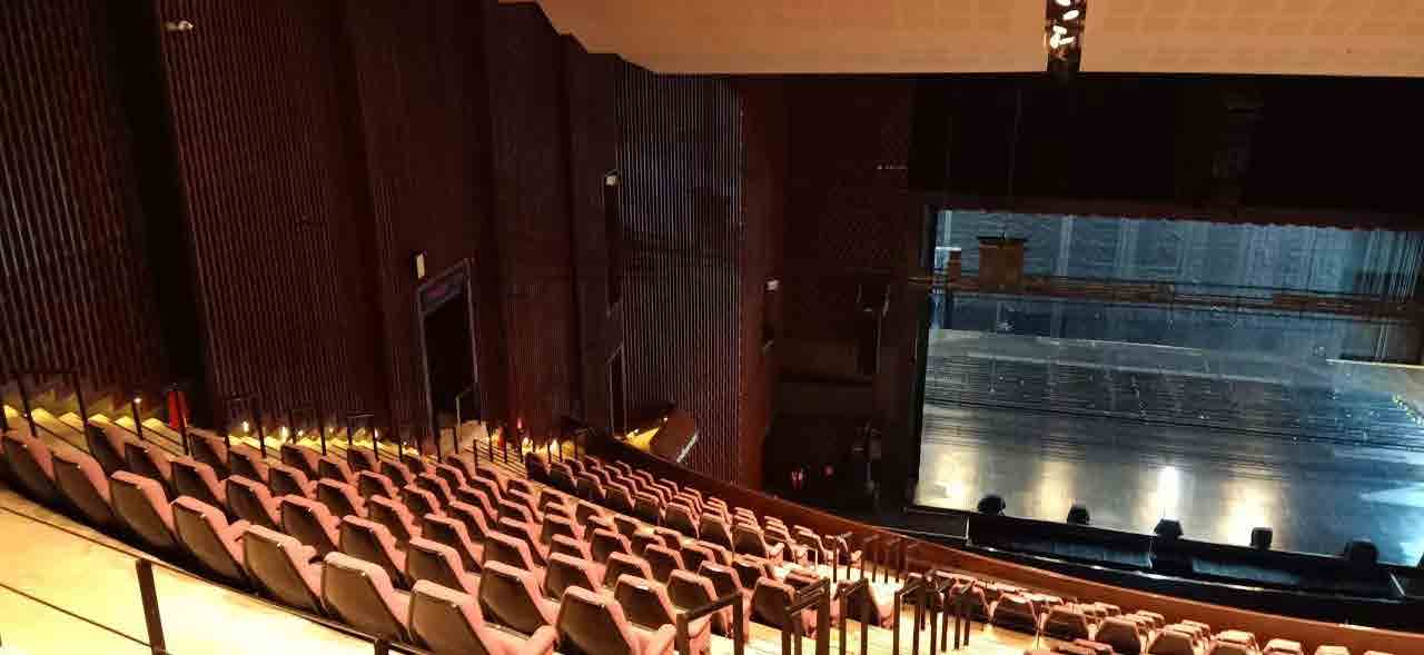 Muangthai Rachadalai Theater BKK