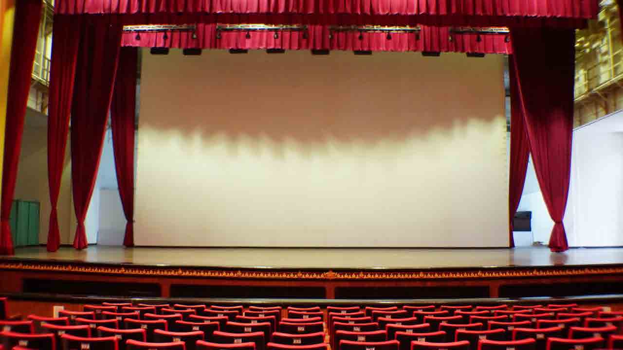 Opera scene - T.U. hall