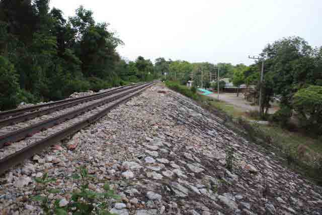 RAIL DEFILE  KAOPOON