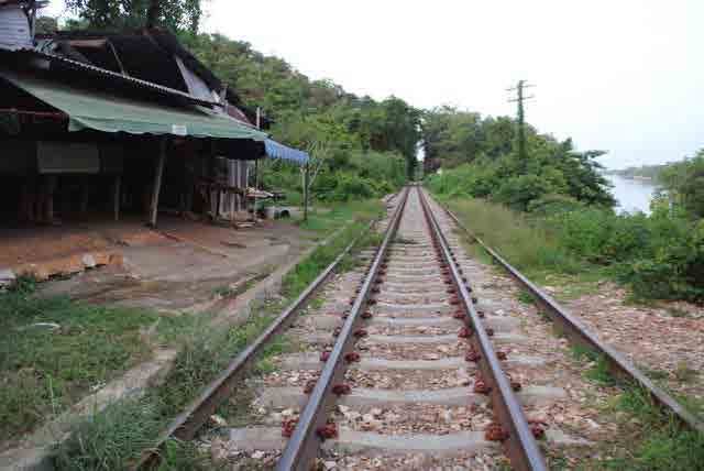 RAIL DEFILE  KAOPOON
