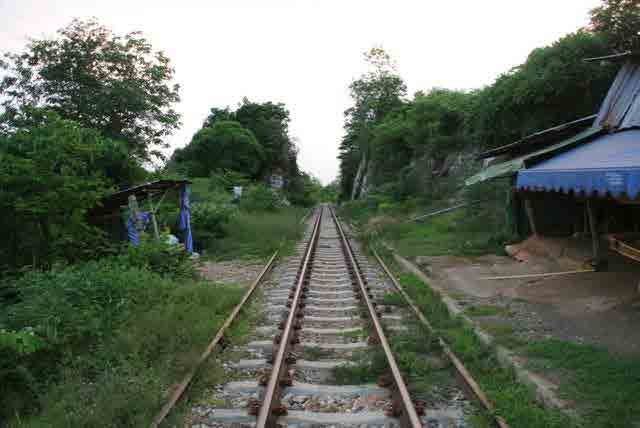 RAIL DEFILE  KAOPOON