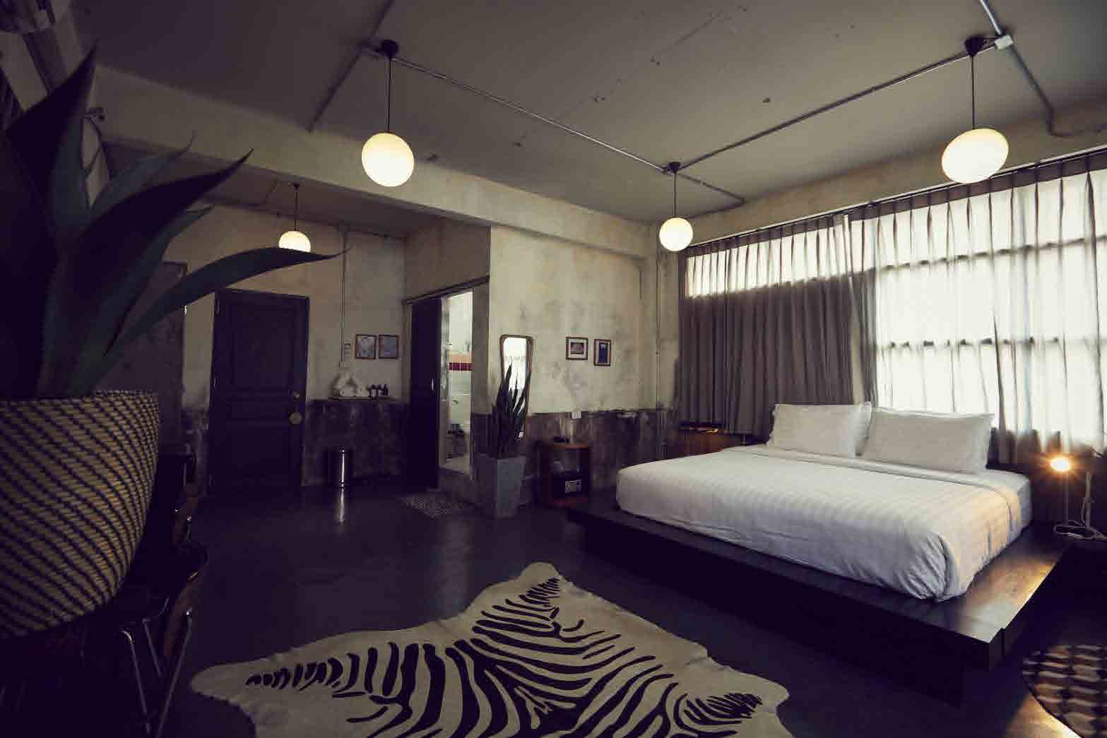 Mustang Nero Hotel