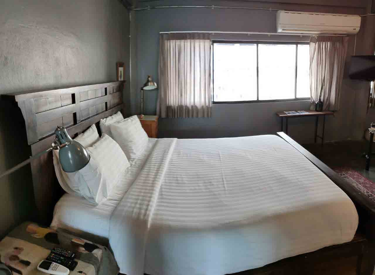 Mustang Nero Hotel