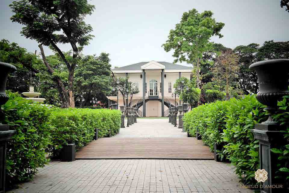 Noeud d_Amour Saraburi