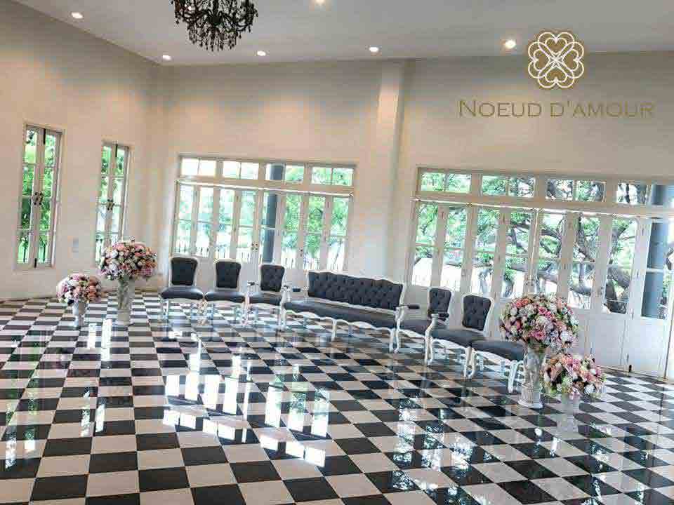 Noeud d_Amour Saraburi