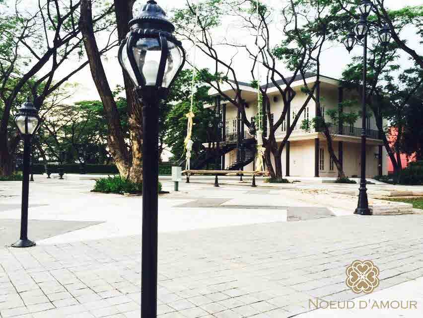 Noeud d_Amour Saraburi