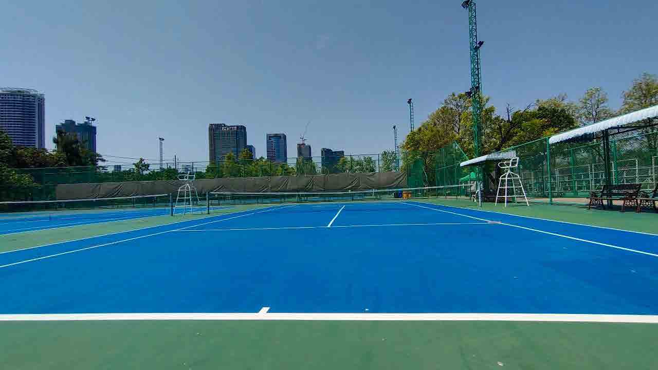 Rot Fai Park Basket Ball Court