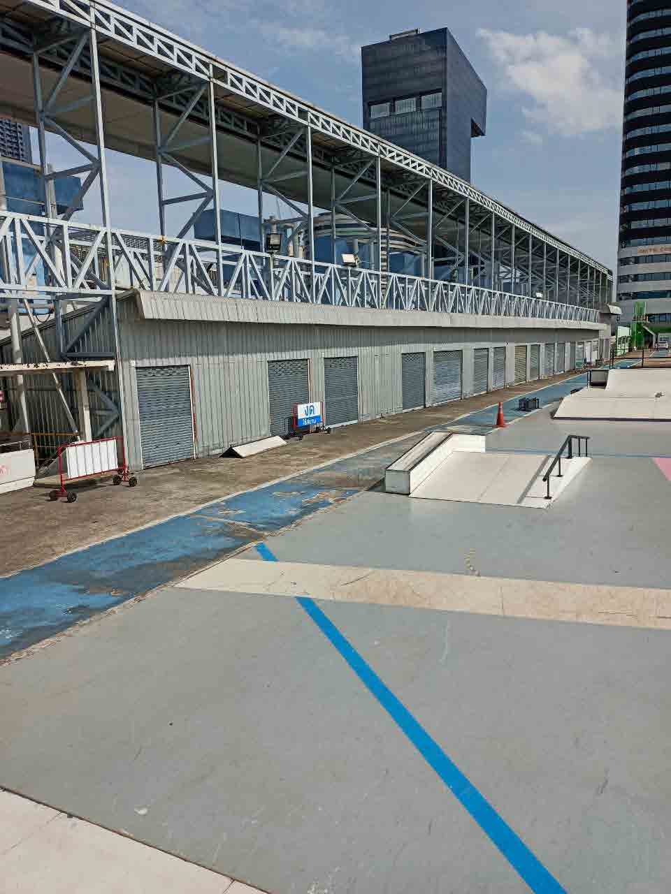 Sky Skate Park